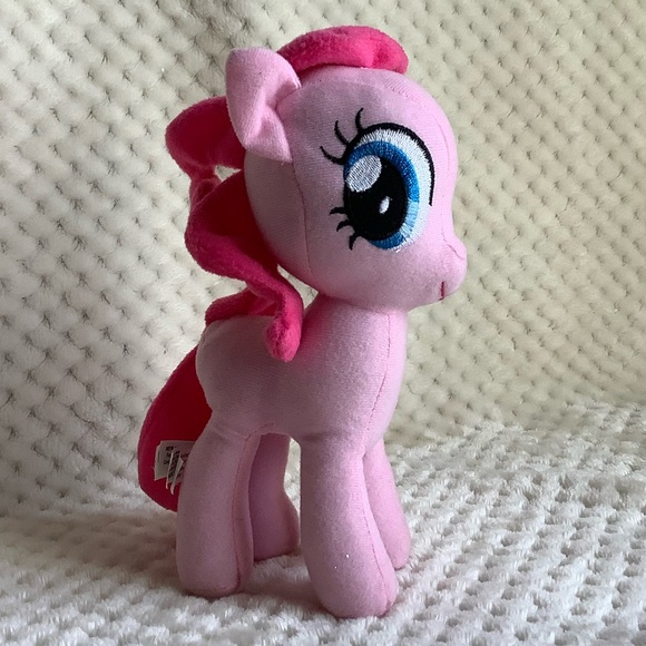HASBRO 2015 My Little Pony Pinky Pie Plush Stuffed Animal Toy - Picture 4 of 12